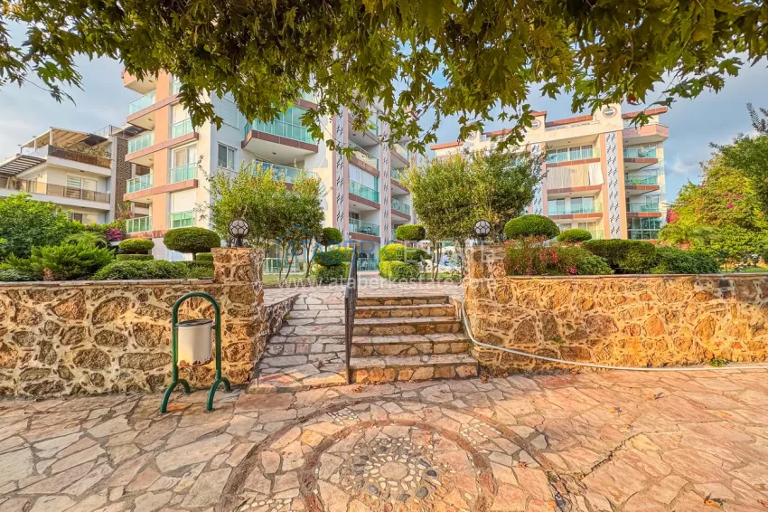 Пентхаус 3+1 в Кестеле с мебелью и видом на горы - двухуровневая планировка и отдельная кухня 15