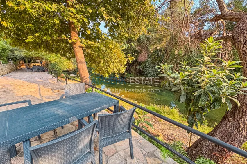 Пентхаус 3+1 в Кестеле с мебелью и видом на горы - двухуровневая планировка и отдельная кухня 19