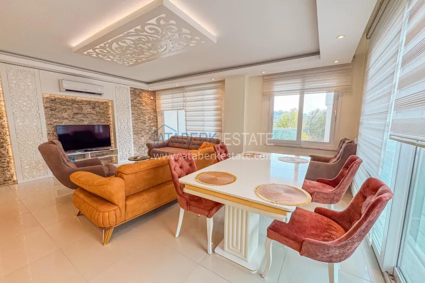 Приобрести Пентхаус 3+1 в Кестеле с мебелью и видом на горы - двухуровневая планировка и отдельная кухня 3