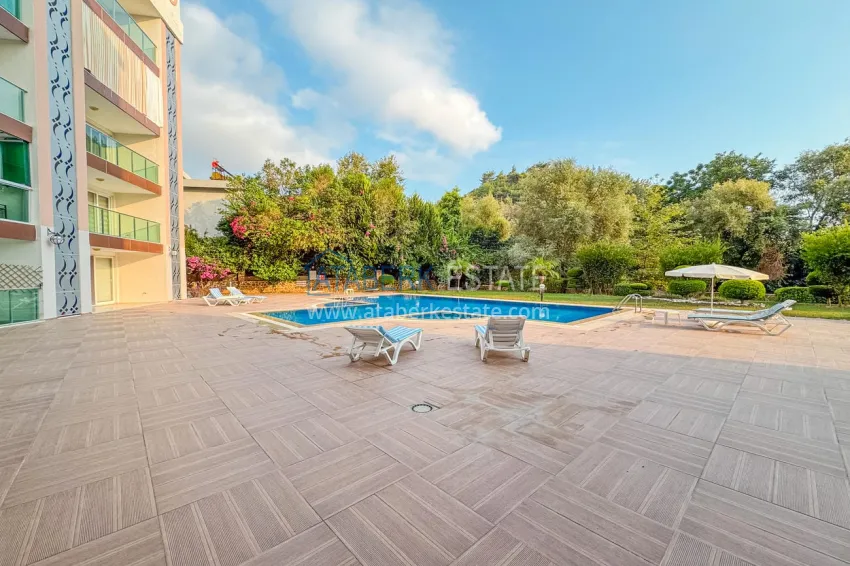 Пентхаус 3+1 в Кестеле с мебелью и видом на горы - двухуровневая планировка и отдельная кухня 11