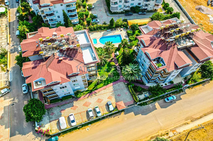 Дуплекс 4+1 в Алании, район Оба - меблированный пентхаус под ВНЖ 3 