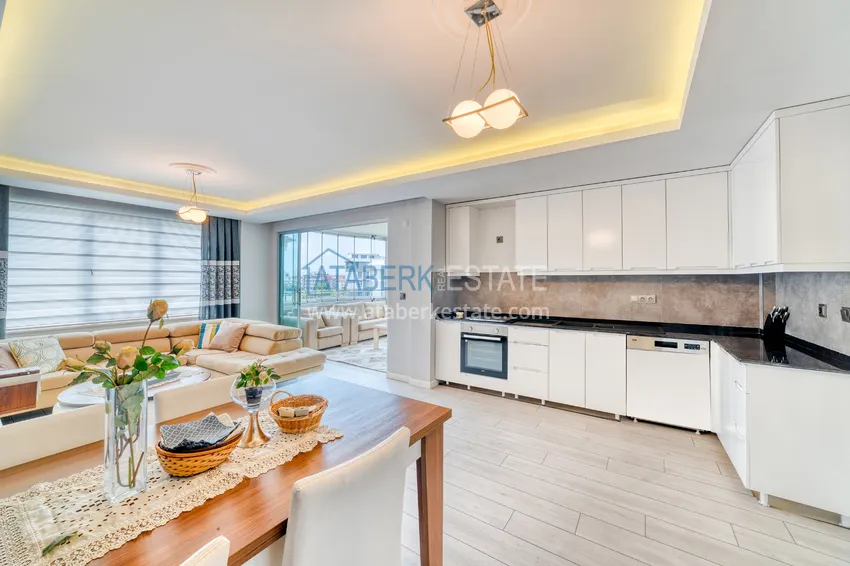 Приобрести Дуплекс 4+1 в Алании, район Оба - меблированный пентхаус под ВНЖ 3 