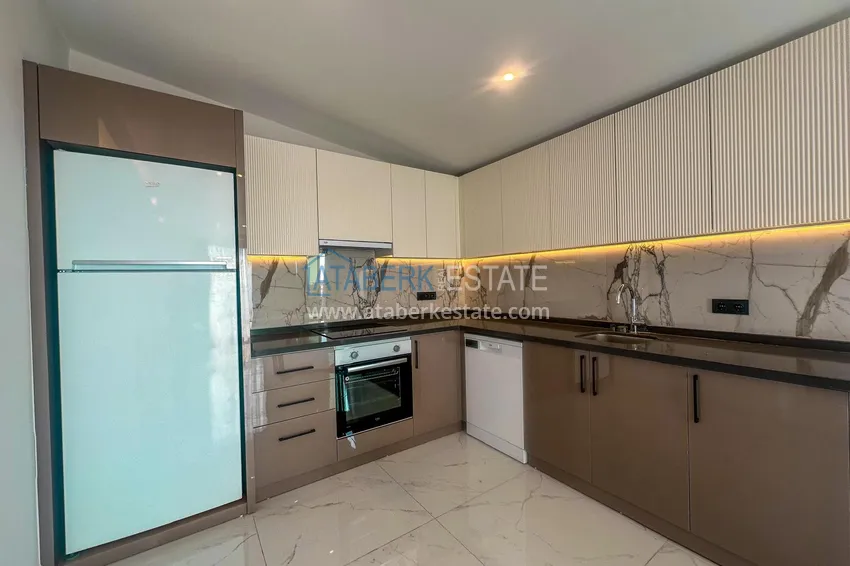 Приобрести Новый жилой комплекс в центре Алании, район пляжа Клеопатра - квартиры от застройщика 3