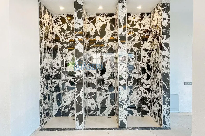 Квартира с чистовой отделкой и видом на море – Алания, район Авсаллар 40