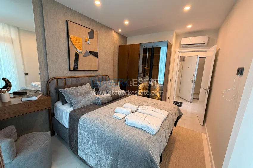 Приобрести Квартиры в комплекс-отеле 5 звезд с полным правом собственности и гибким графиком проживания – Алания, район Авсаллар 8 