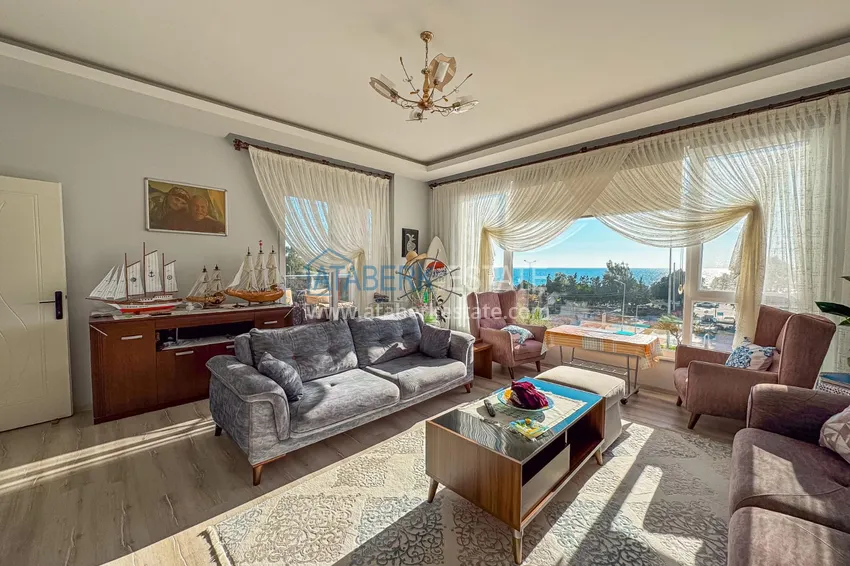 Приобрести Линейная квартира 3+1 в Каргыджаке на первой линии – с отдельной кухней и видом на море 3