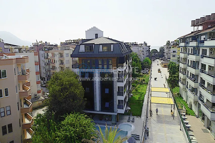 Квартира 1+1 под ВНЖ в центре Алании – с мебелью и  частным садом в 150 метрах от моря  2 