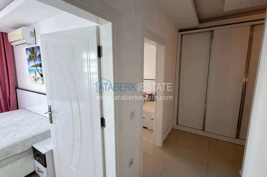 Приобрести Видовой пентхаус с мебелью в комплексе на центральной улице района Махмутлар 4 