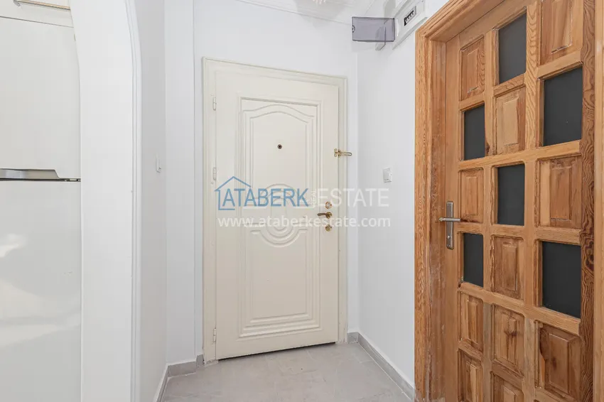 Приобрести Квартира 1+1 в центре Алании, полуостров Кале - с мебелью и панорамным видом на море 1