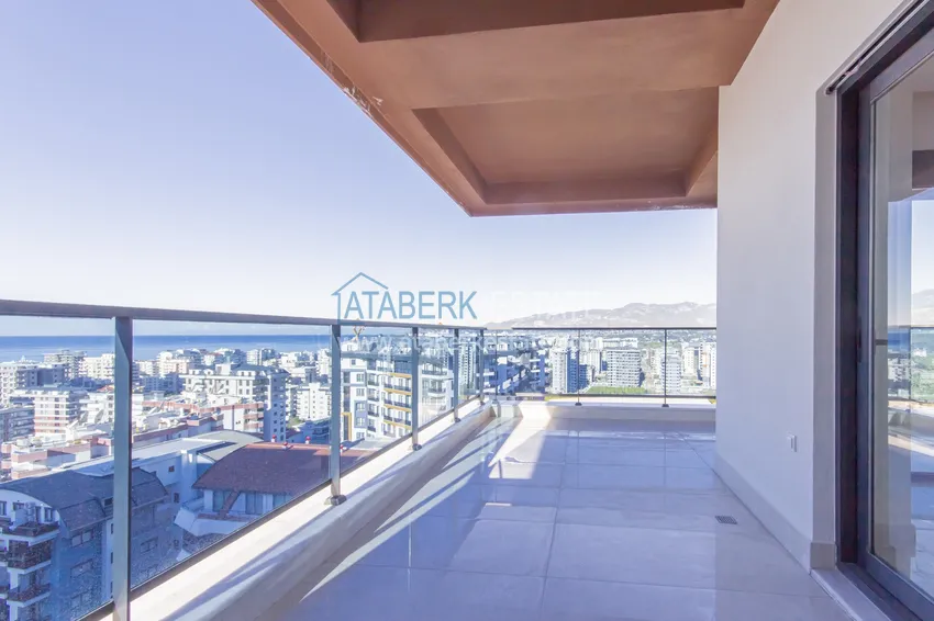 Приобрести Элитный двухэтажный пентхаус 4+1 с видом на море и крепость - центр Махмутлара 30 