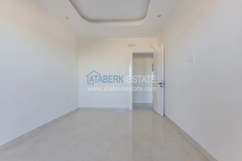 Приобрести Элитный двухэтажный пентхаус 4+1 с видом на море и крепость - центр Махмутлара 39 