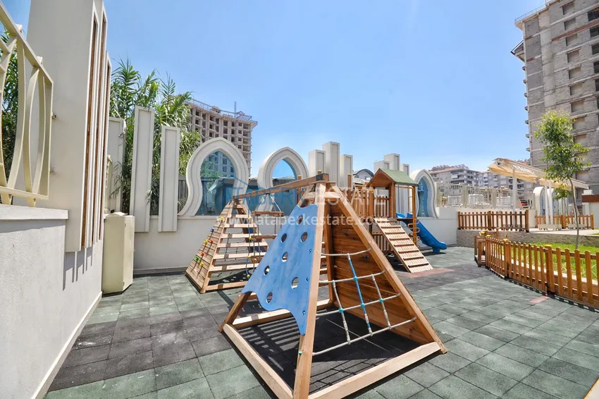 Двухкомнатная квартира в Махмутларе, р-н субботнего рынка 5