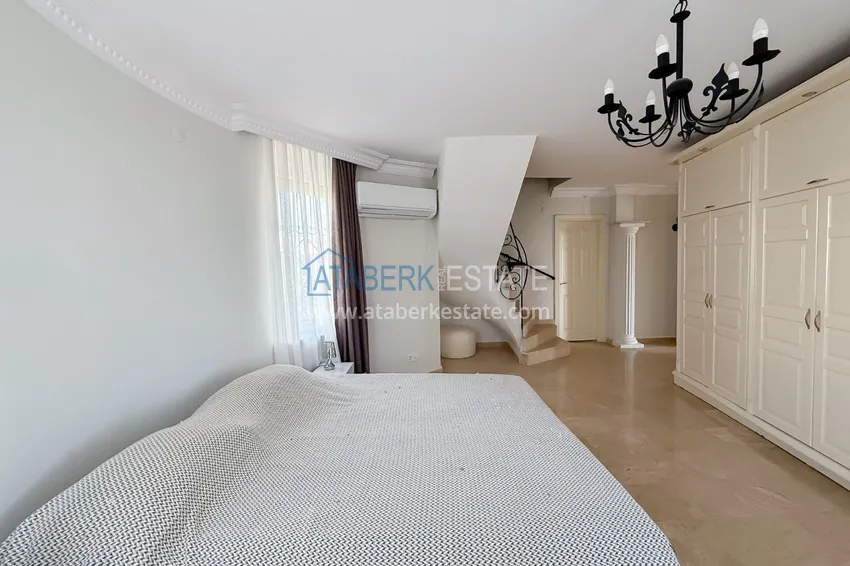 Приобрести Частная вилла 5+3 в районе Оба – трехэтажная с мебелью, подходит для ВНЖ 18 