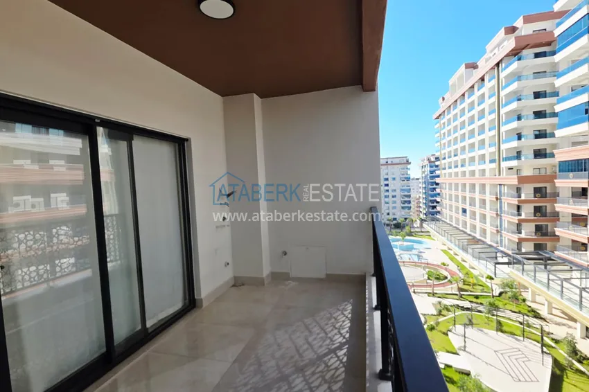 Приобрести Ультралюксовая квартира 3+1 в центре Махмутлара - с мебелью, рассрочка до 3 месяцев 32 