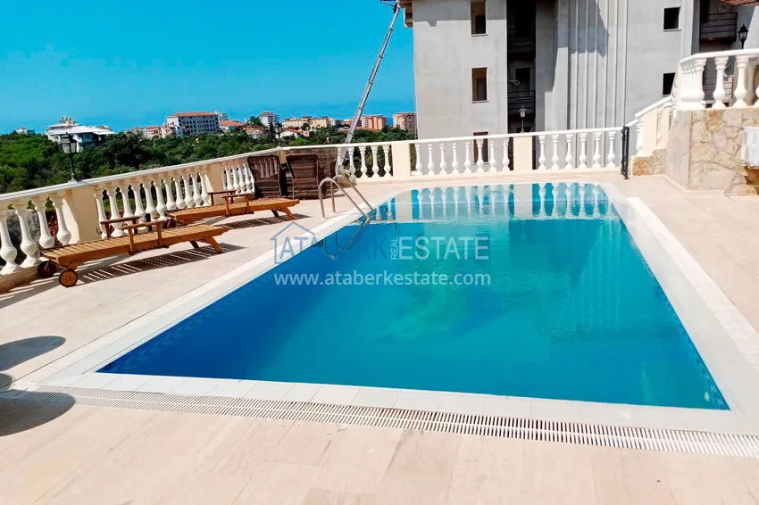 Частная вилла 5+3 в районе Оба – трехэтажная с мебелью, подходит для ВНЖ 3 