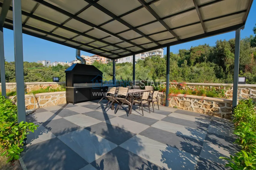 Курортная недвижимость от застройщика в Алании, район Кестель 23 