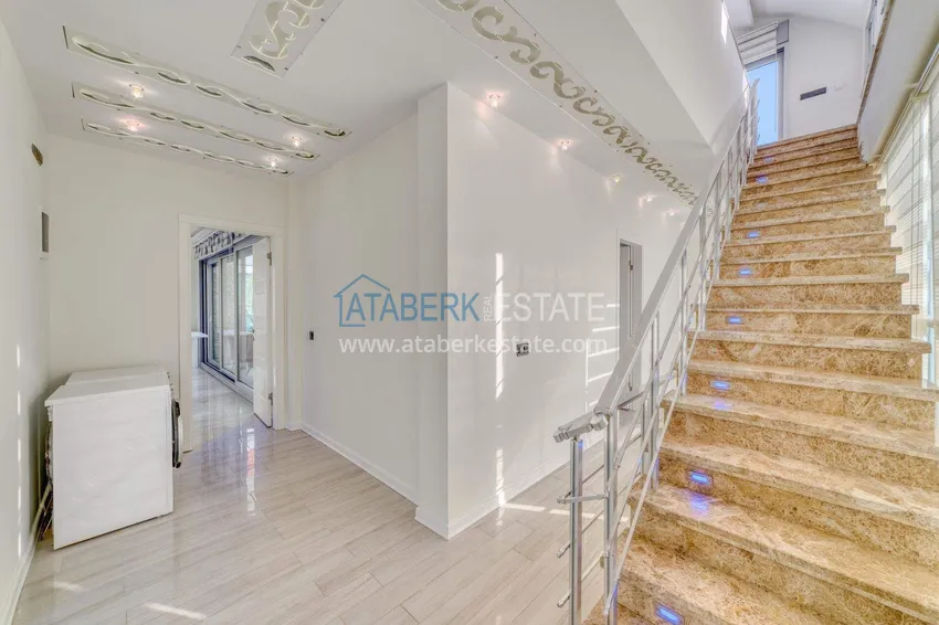 Приобрести Триплекс-вилла 5+1 под гражданство и ВНЖ в Алании, Бекташ – с мебелью и панорамным видом  14 