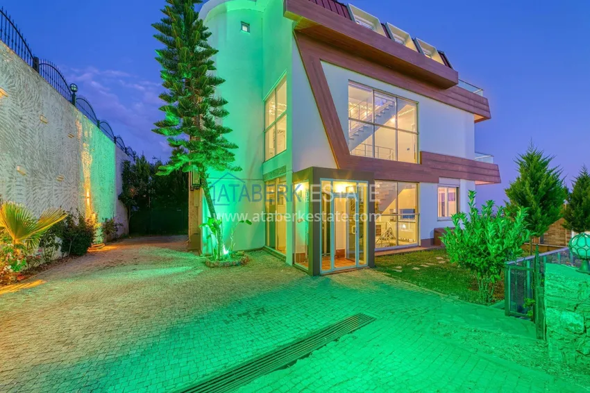 Триплекс-вилла 5+1 под гражданство и ВНЖ в Алании, Бекташ – с мебелью и панорамным видом  6 