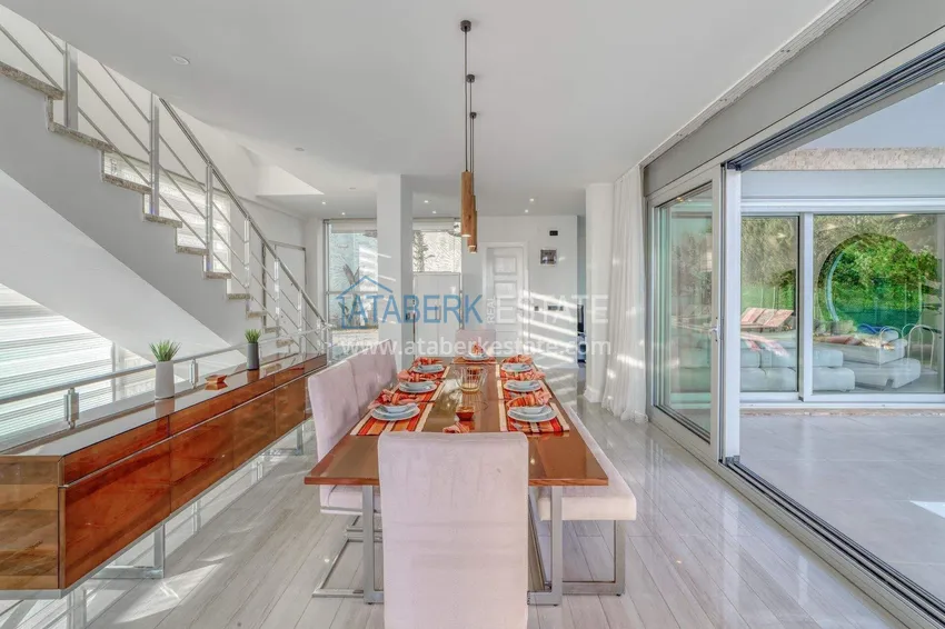 Приобрести Триплекс-вилла 5+1 под гражданство и ВНЖ в Алании, Бекташ – с мебелью и панорамным видом  9 