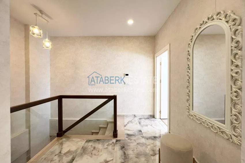 Приобрести Пентхаус-дуплекс 2+1 в районе Авсаллар с мебелью в современном комплексе 11 