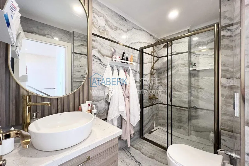 Приобрести Пентхаус-дуплекс 2+1 в районе Авсаллар с мебелью в современном комплексе 21 