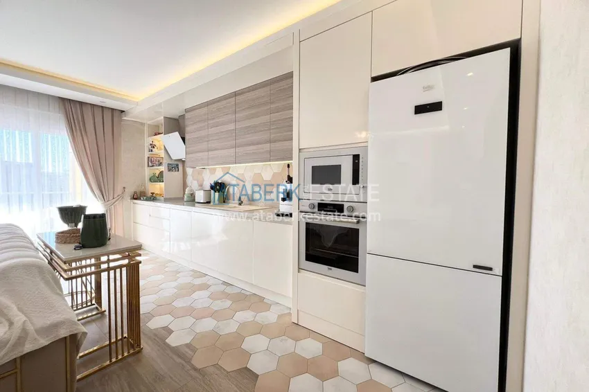 Приобрести Пентхаус-дуплекс 2+1 в районе Авсаллар с мебелью в современном комплексе 9 