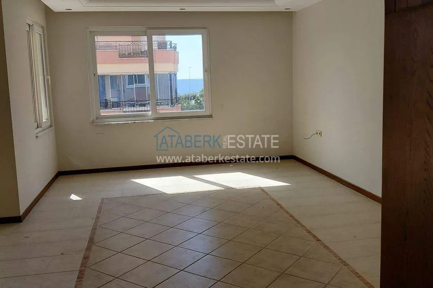 Приобрести Квартира 2+1 на первой береговой линии в Махмутларе 1 