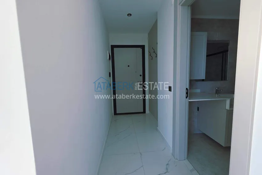 Приобрести Квартира 1+1 с видом на море и крепость на первой береговой линии в Кестеле 2 