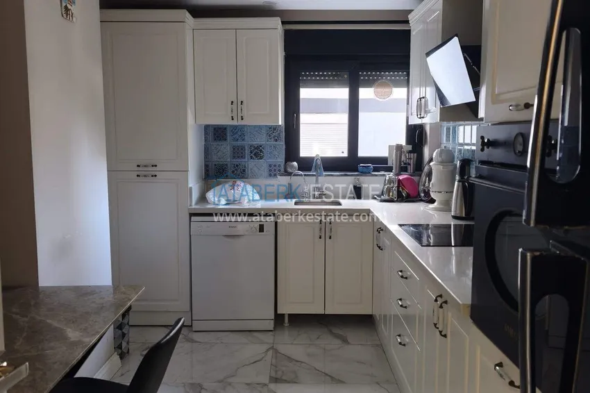 Приобрести Квартира 2+1 в центре Анталии, район Муратпаша - 80 м² рядом с улицей Ышиклар 5 