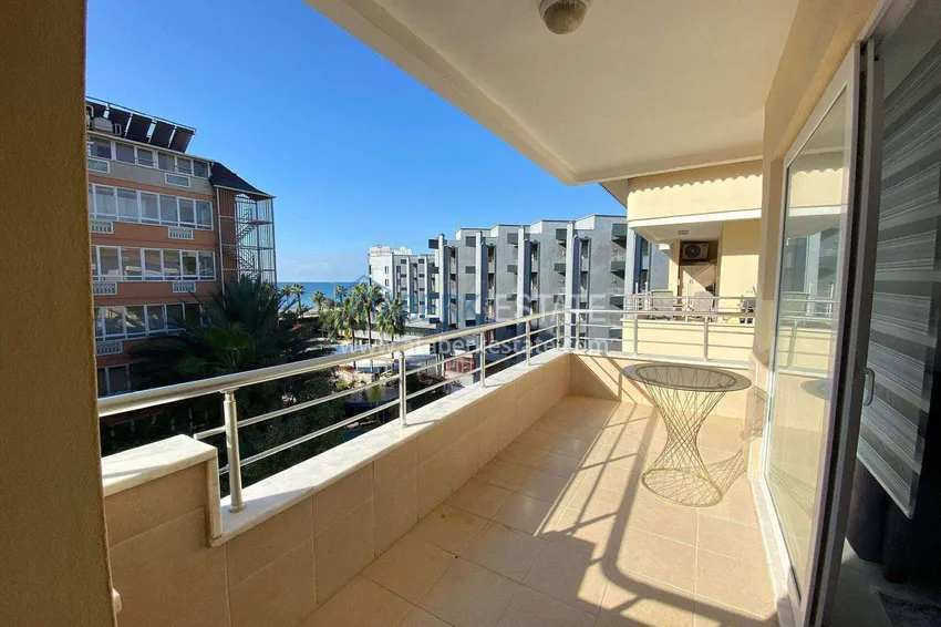 Приобрести Квартира 1+1 с видом на море в районе Оба - 2 балкона, 100 м до пляжа, подходит под ВНЖ 18 