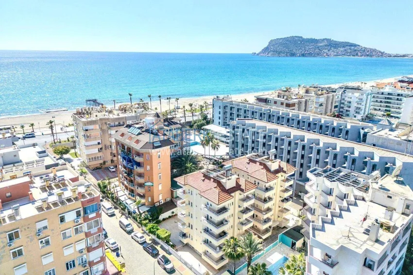 Квартира 1+1 с видом на море в районе Оба - 2 балкона, 100 м до пляжа, подходит под ВНЖ 1 