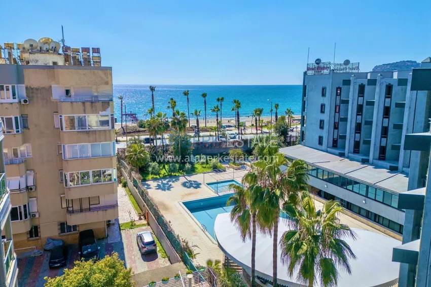 Квартира 1+1 с видом на море в районе Оба - 2 балкона, 100 м до пляжа, подходит под ВНЖ 3 