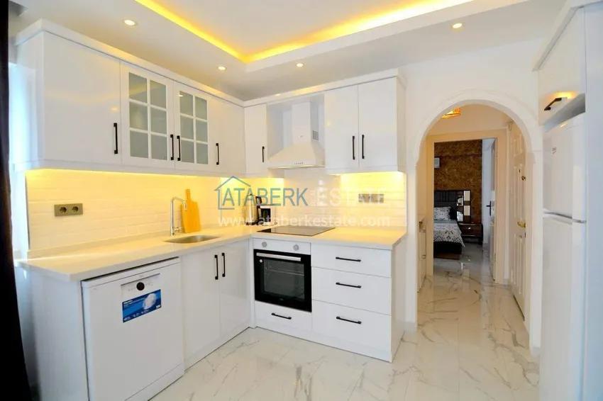 Приобрести Квартира 1+1 с видом на море в районе Оба - 2 балкона, 100 м до пляжа, подходит под ВНЖ 8 