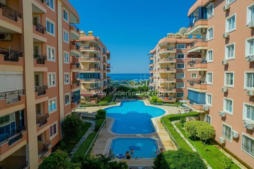 Линейная квартира 3+1 на первой линии в Махмутларе - мебель, прямой вид на море 3 