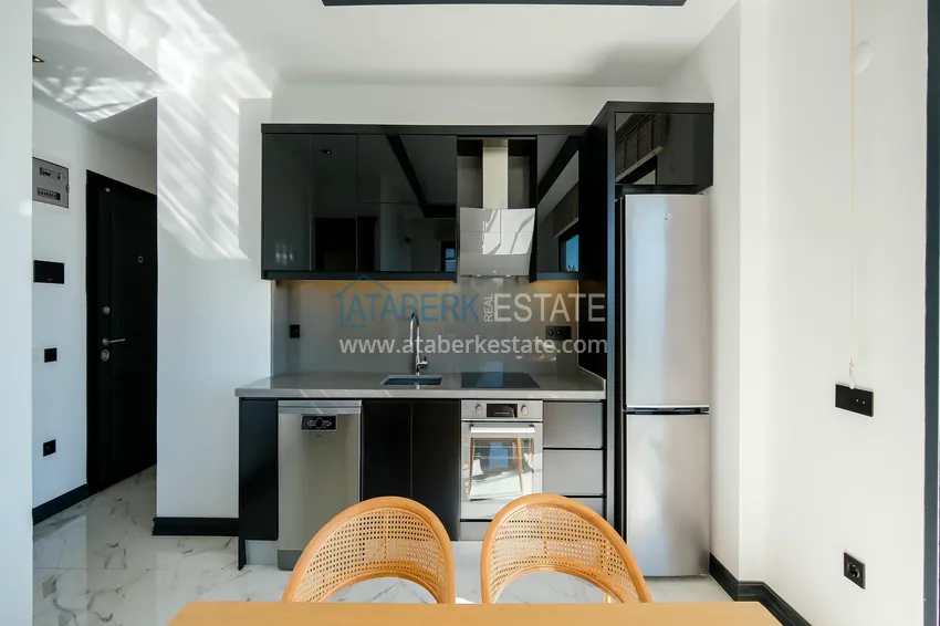 Приобрести Видовая квартира 1+1 с видом на море в Кестеле - первая линия, подходит для гражданства 10 