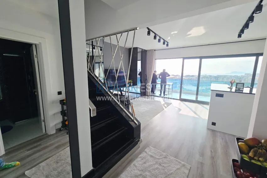 Приобрести Пентхаус-дуплекс 2+1 в Каргыджаке от собственника - люкс мебель, панорамный вид  1 