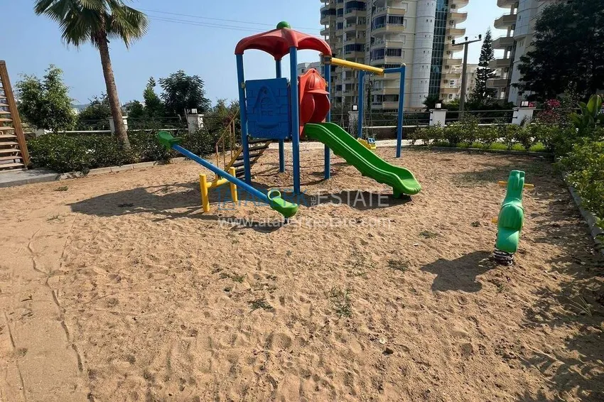 Двухкомнатные квартиры с чистовой отделкой в Алании, район Махмутлар 8 