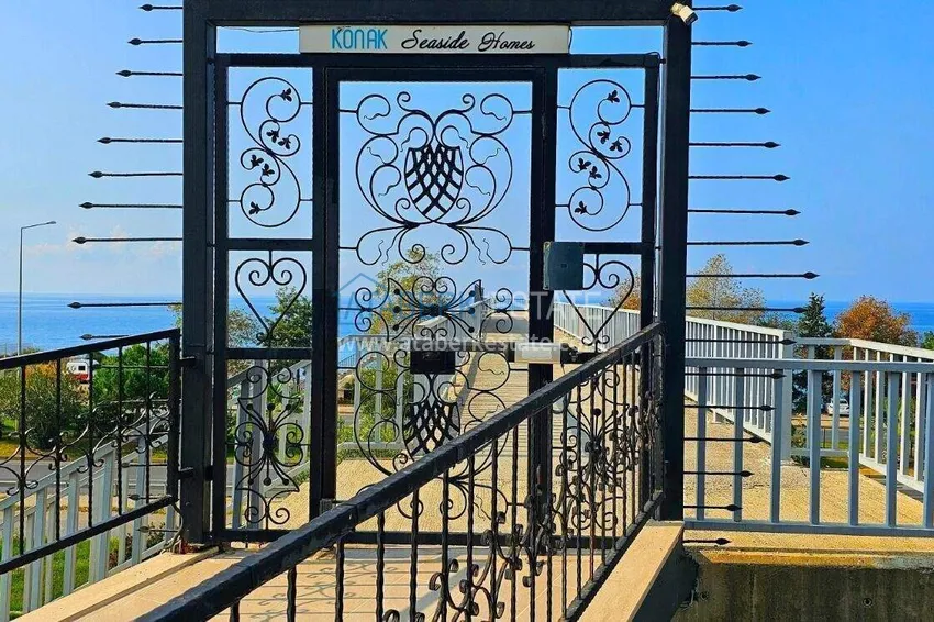 Пентхаус-дуплекс 3+1 в Каргыджаке - первая линия, частный пляж, рассрочка 15 месяцев 12 