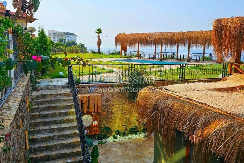 Пентхаус-дуплекс 3+1 в Каргыджаке - первая линия, частный пляж, рассрочка 15 месяцев 25 