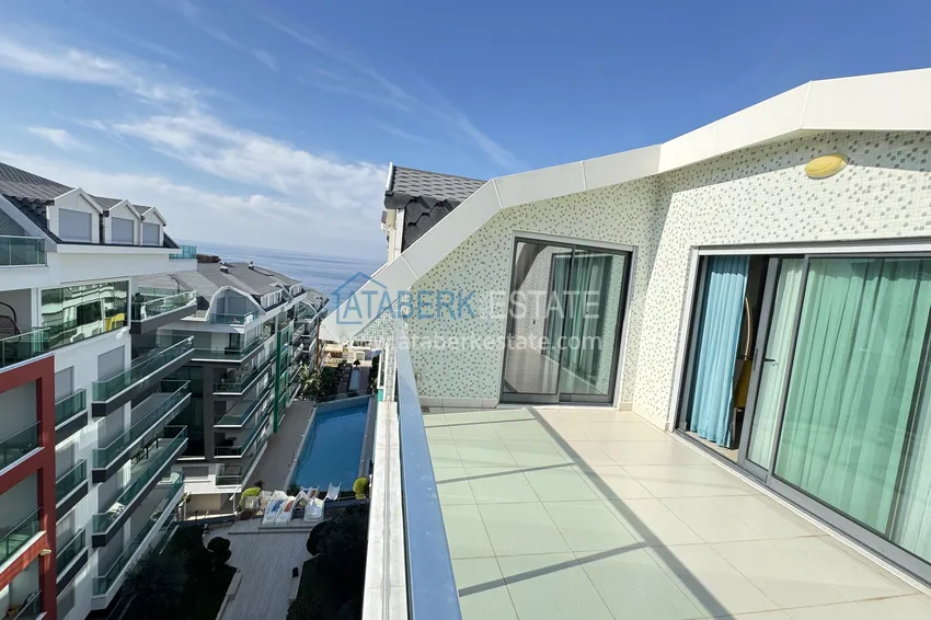 Приобрести Пентхаус-дуплекс 3+1 в Каргыджаке - первая линия, частный пляж, рассрочка 15 месяцев 28 