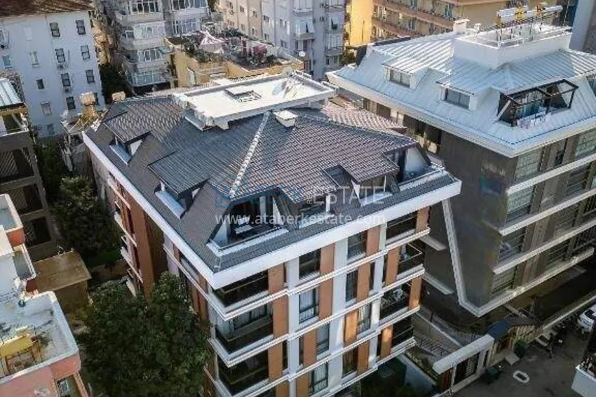 Пентхаус-дуплекс 3+1 в центре Алании, район пляжа Клеопатра – с мебелью, подходит под ВНЖ 1 