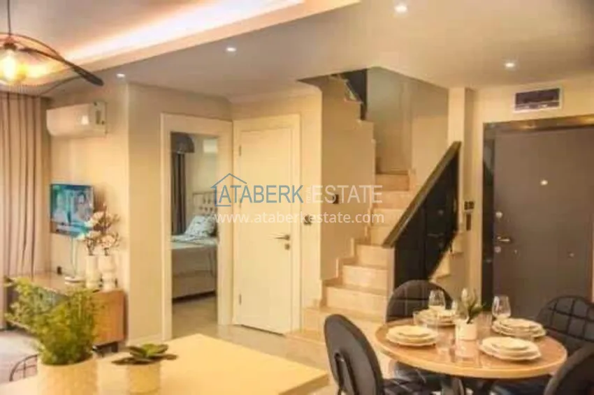 Приобрести Пентхаус-дуплекс 3+1 в центре Алании, район пляжа Клеопатра – с мебелью, подходит под ВНЖ 1 