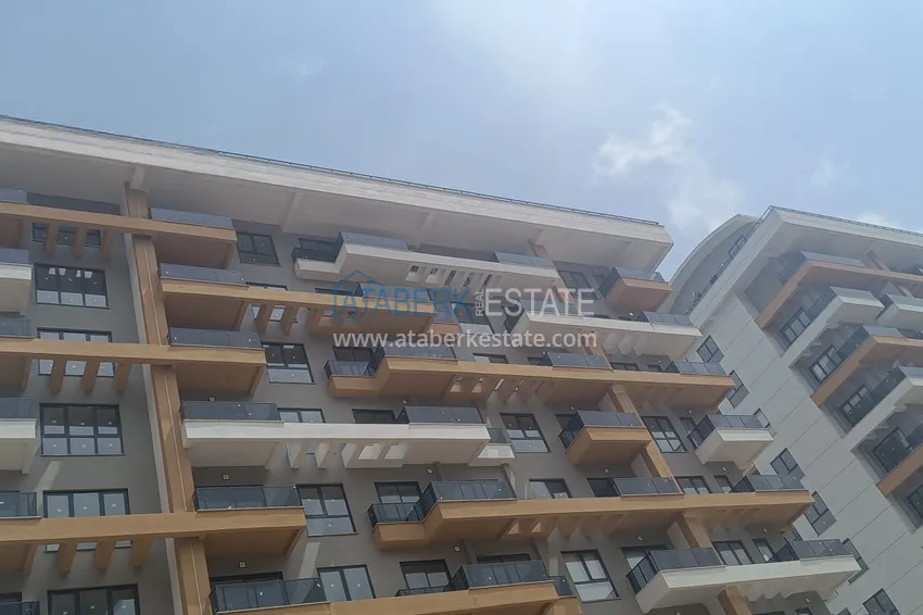 Квартира 1+1 в центре Махмутлара - доступная цена, новостройка 4 