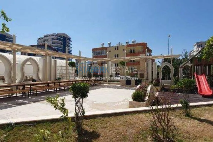 Квартира 1+1 в Газипаше - от собственника, вид на бассейн, доступная цена 3 