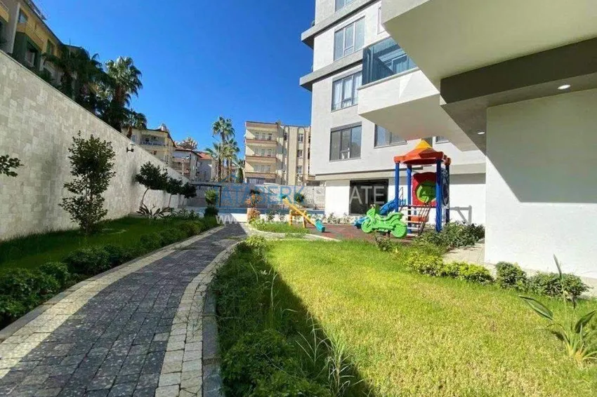 Квартира 2+1 в центре Алании - мебель, отдельная кухня  10 