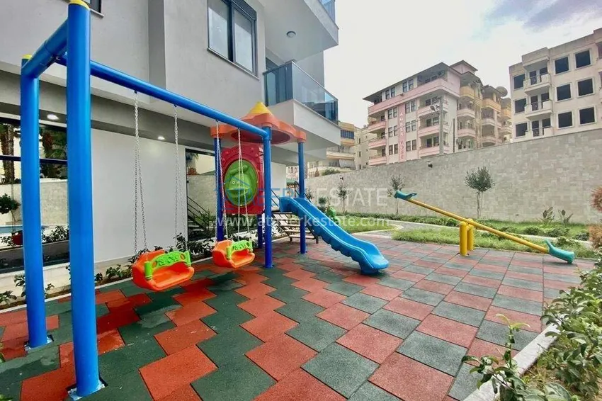 Квартира 2+1 в центре Алании - мебель, отдельная кухня  12 