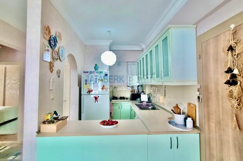 Приобрести Квартира 2+1 125 м2 в центре Махмутлара – с мебелью, после ремонта, 350 м до моря 6 