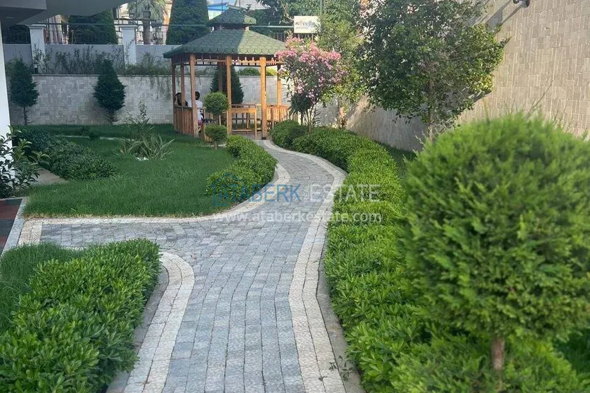 Квартира 2+1 в центре Алании - мебель, отдельная кухня  9 