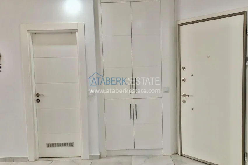Приобрести Квартира 2+1 140 м2 в Махмутларе – мебель, остеклённый балкон, премиальный комплекс 1 