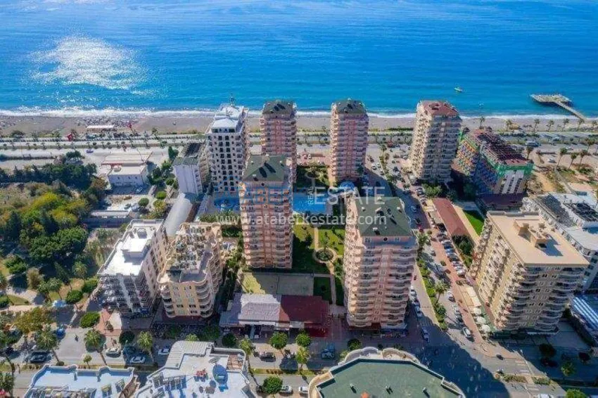 Недвижимость в Алании под гражданство - квартира 2+1 с видом на море, Махмутлар, первая береговая 1 